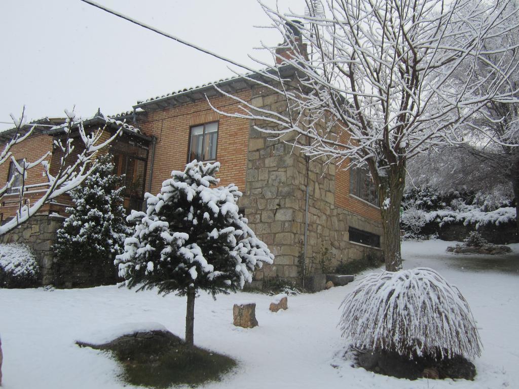 La Ladera Vila Hoyos del Espino Exterior foto